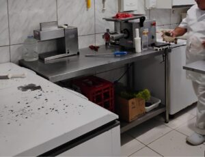 Mais de 620 kg de carne irregular são apreendidos em SC