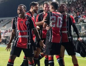 Joinville vence e fecha turno na liderança da Série D