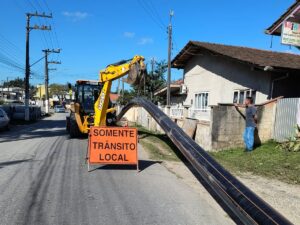 Rede de água em Balneário Piçarras passa por renovação