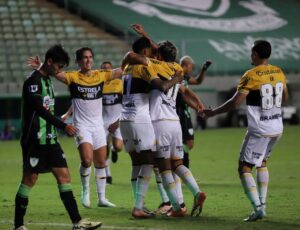 Criciúma empata fora e se prepara para enfrentar o Avaí