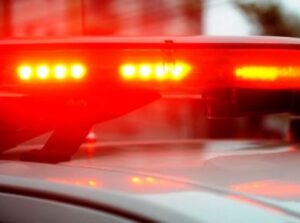 Jovem de 15 anos é baleado em tentativa de homicídio
