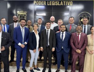 Câmara de Camboriú aprova vale de R$ 896 a vereadores