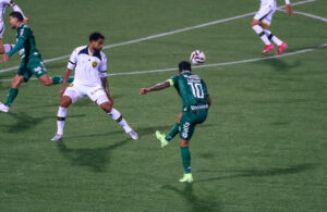 Giovanni Augusto ganha destaque na Chape como “garçom”