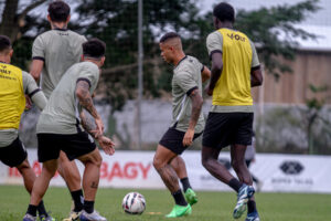 Figueira ajusta detalhes para duelo decisivo