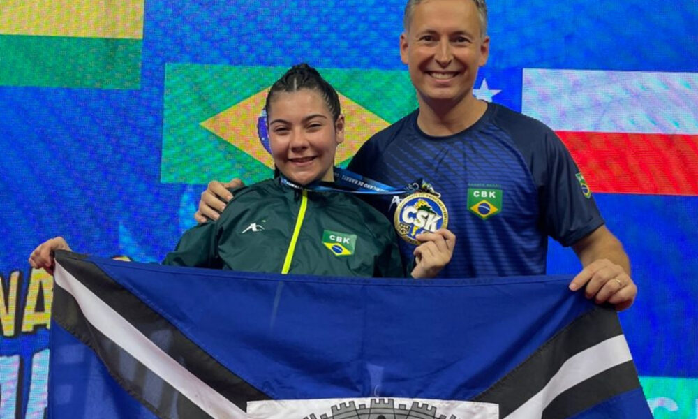 Ana Luiza conquista bronze no Sul-Americano de Karatê
