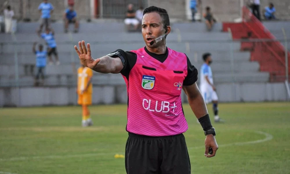 CBF define arbitragem para Avaí x Vila Nova