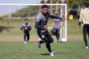 Criciúma se prepara para enfrentar o Botafogo-SP