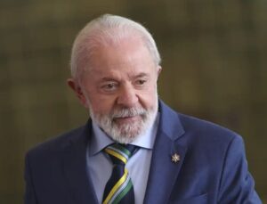 Lula veta aumento de deputados; SC ganharia 4 cadeiras