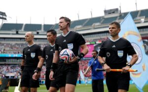 Ramon Abatti apita jogo decisivo do Mundial de Clubes