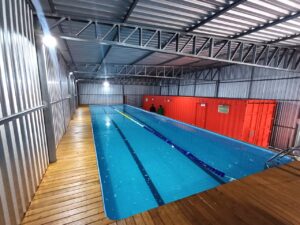 Piscina é inaugurada em projeto social de Navegantes