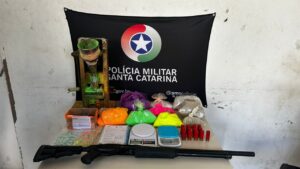 Laboratório de drogas é desarticulado em SC