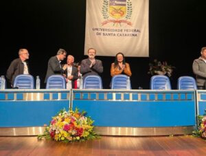 Fórum forma 530 lideranças em educação popular em SC