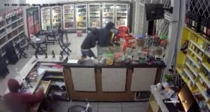 Três são presos por assalto a bar em Chapecó
