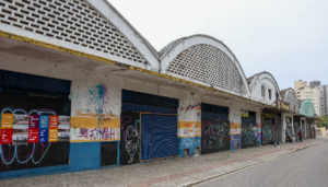 Justiça impede demolição de antigo terminal na Capital