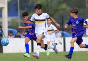 Jovem de Laguna disputará torneio no Japão