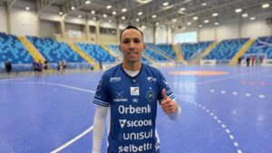 Quito reforça elenco do Tubarão Futsal para temporada