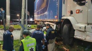 Motorista bêbado atropela jovem na BR-101