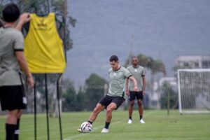 Figueirense se prepara para confronto na Série C