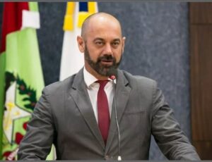 Ex-vereador de Itajaí cumpre pena por crimes sexuais