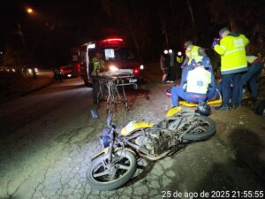 Acidente em Brusque deixa motociclista ferido