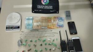 Adolescente é apreendido por tráfico em Braço do Norte