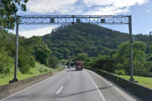 BR-101 terá bloqueio no túnel do Morro do Boi