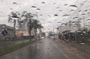 Chegada de frente fria muda o tempo em SC