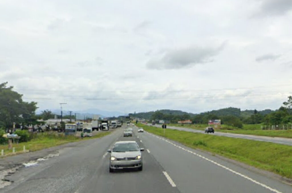 Duplicação da BR-470: alternativas e horários críticos