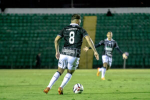 Figueirense encara Ypiranga pela Série C