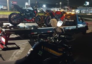 PRF flagra motos com placas adulteradas na BR-101