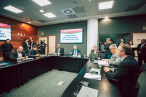 Pagamento de tributos com cartão é aprovado em SC