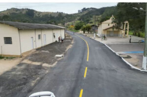Pescaria Brava inaugura pavimentação da Avenida Eliete de Souza