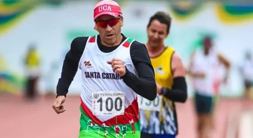 Atleta de São José conquista duas medalhas de ouro no Atletismo Master