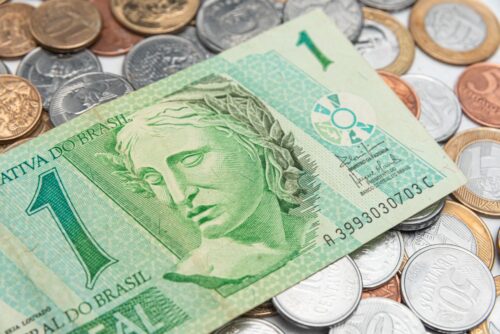 Brasileiros ainda têm R$ 10,6 bilhões esquecidos em bancos