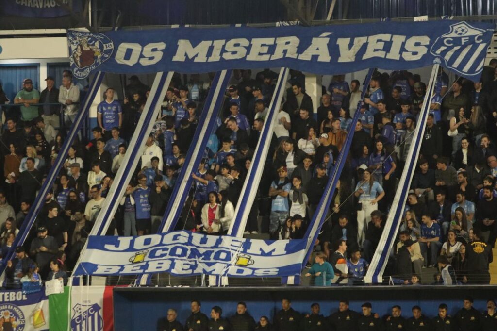 Caravaggio inicia venda de ingressos para duelo com Tubarão na Copa SC