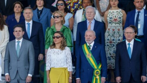 Lula participa de desfile de 7 de Setembro em Brasília