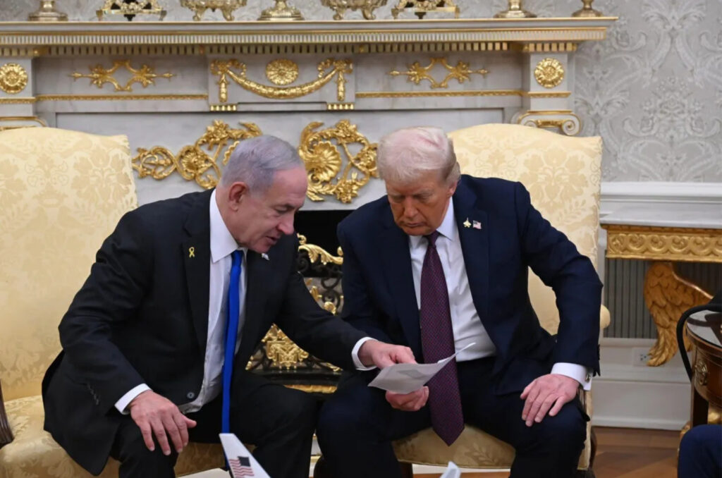 EUA apresentam plano de paz para Gaza com conselho liderado por Trump