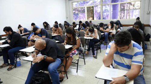 Enem 2025: local de prova sai no Cartão do Participante; veja datas