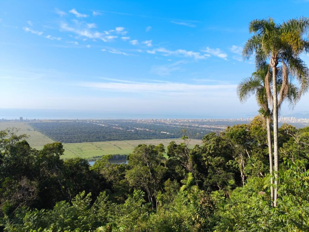 Fim de semana em SC terá calor pré-frontal e temporais com frente fria