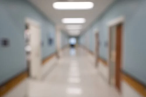 Florianópolis amplia internações involuntárias com vagas em clínicas privadas