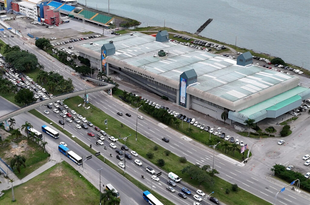 Floripa inicia sondagem para concessão do CentroSul.