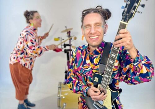 Grupo Cirandela leva show infantil gratuito a 7 cidades de SC