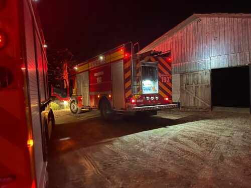 Incêndio atinge aviário no município de Urussanga