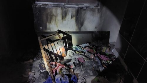 Incêndio em apartamento de Blumenau deixa criança e mãe hospitalizadas
