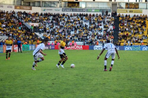 Ingressos para Tubarão x Criciúma já estão disponíveis