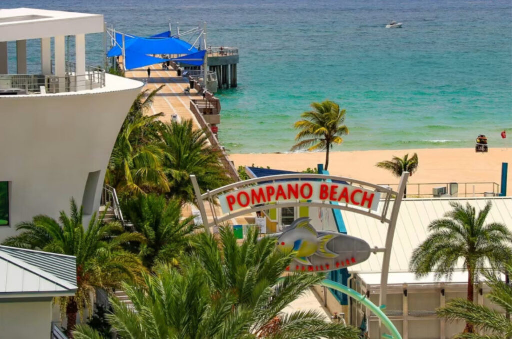 Itajaí retoma acordo de cidade-irmã com Pompano Beach, nos EUA