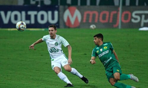 Jader garante vitória do Cuiabá sobre a Chapecoense