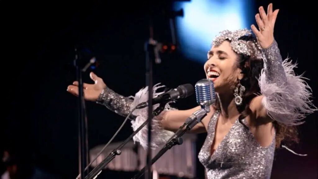 Marisa Monte faz show gratuito em Florianópolis