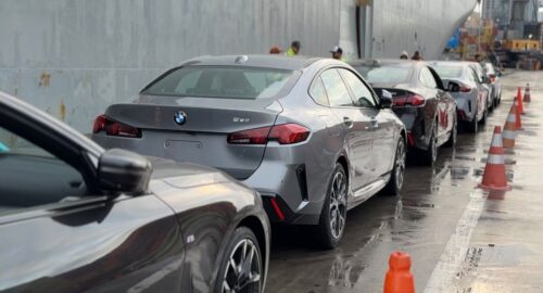 Porto de Itajaí recebe 712 carros de luxo em operação Ro-Ro