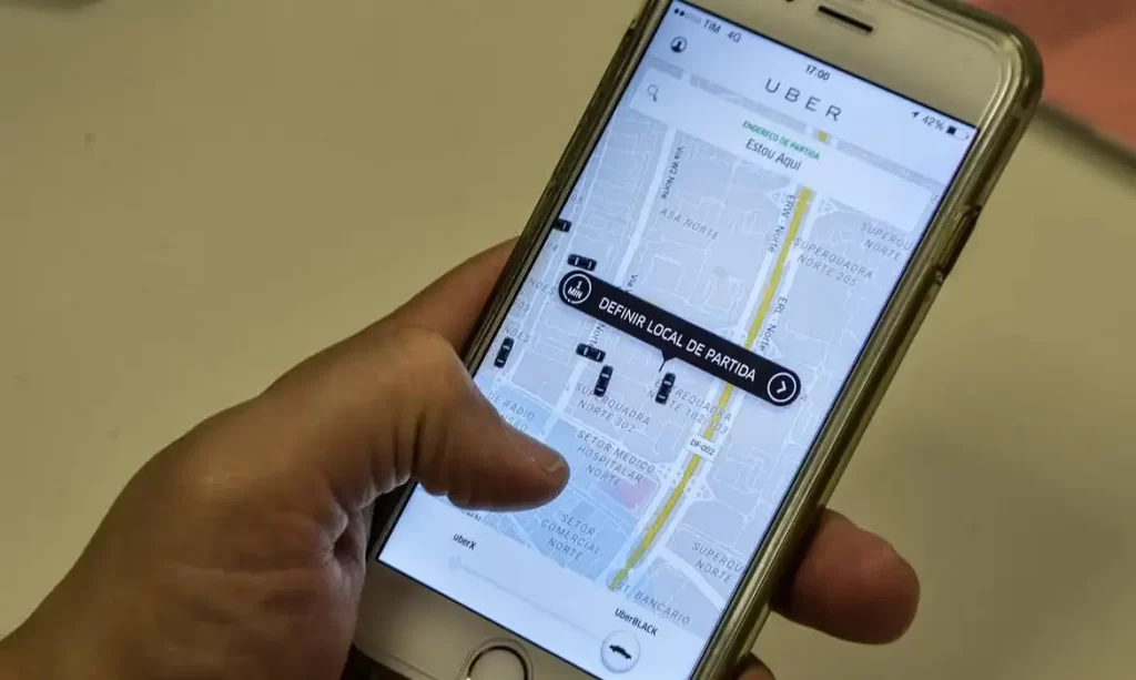STF inicia julgamento sobre vínculo trabalhista entre motoristas de app e plataformas